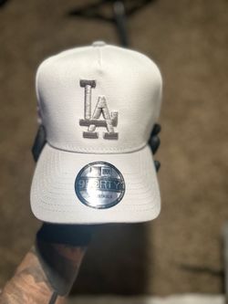 Different styles available, feel free to send me a message