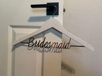 Bridesmaid dress hangers (4ct)