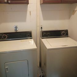 Washerand dryer set ($250)