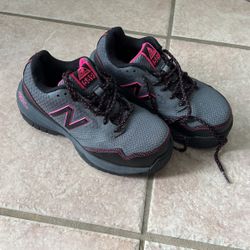 New balance Steel toe shoes 5.5 Wide