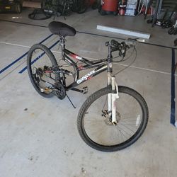 Mongoose Mountain Bike 