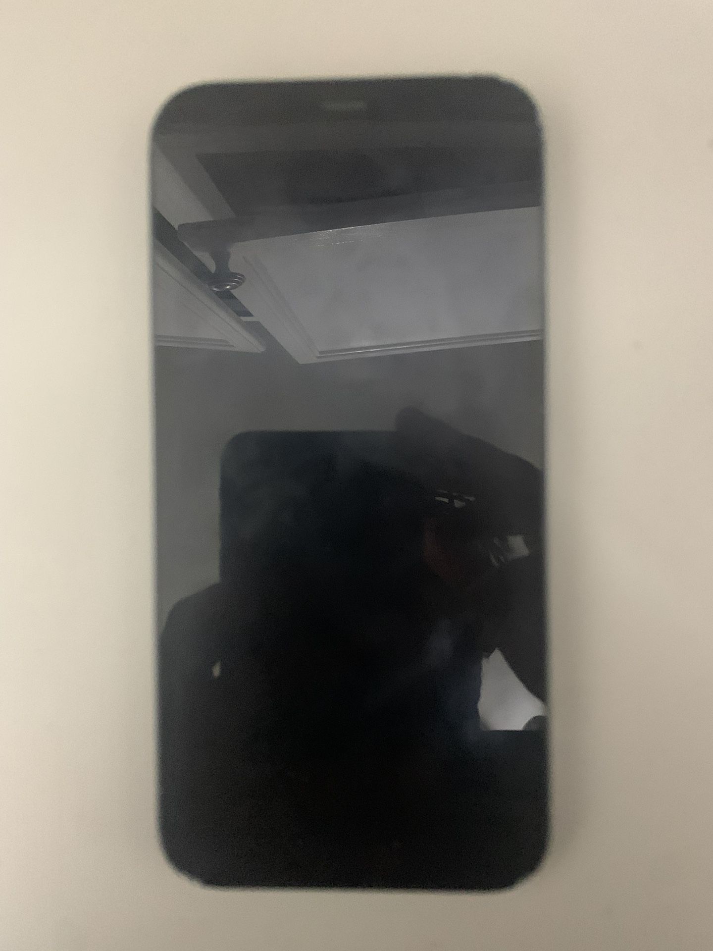 iPhone 12