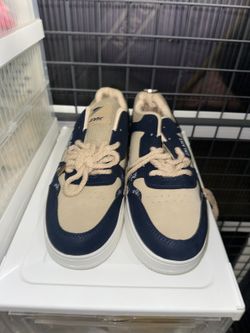Men's Navy Beige Paisley Sneakers – Size 8 – Brand New