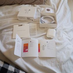 Airpods 1st Generation Brand New