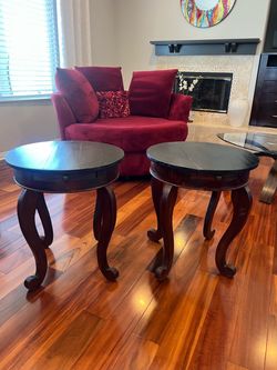 Pair of Carved Mahogany End Tables / Side Tables