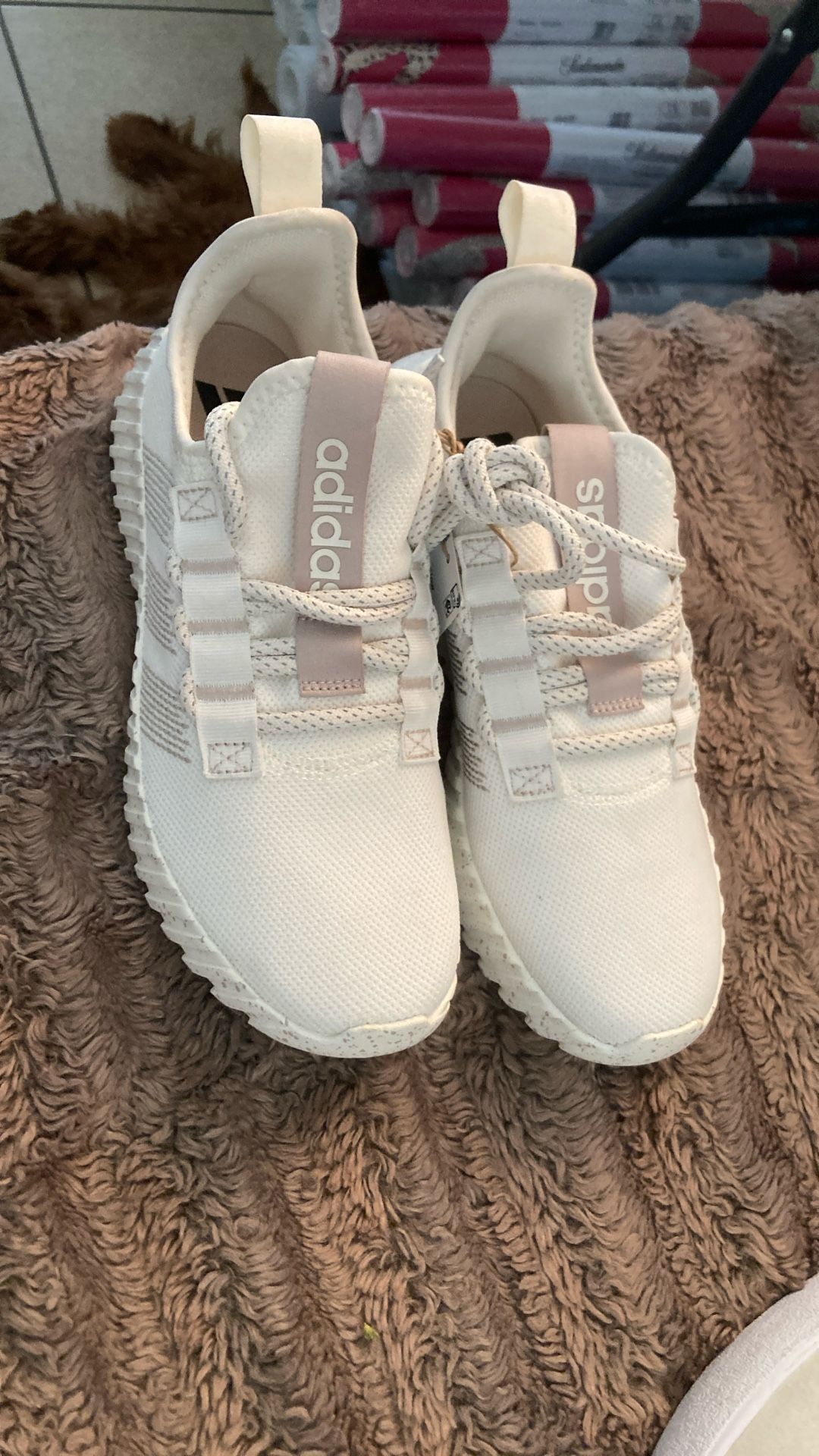 Women’s Adidas Malted Flow Size:8
