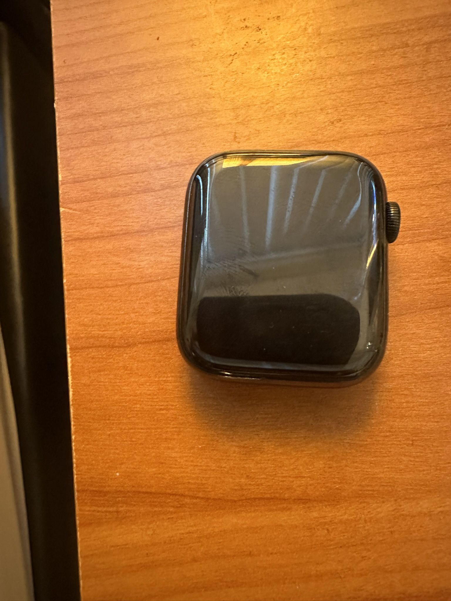 Apple Watch Series 5 GPS And Cellular