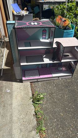 lol dollhouse