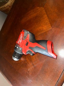 MILWAUKEE DRILL M18