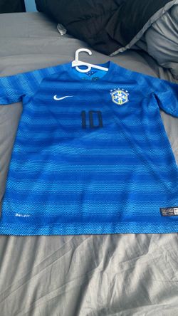 ronaldinho 2014 brazil jersey !authentic! size L in youth