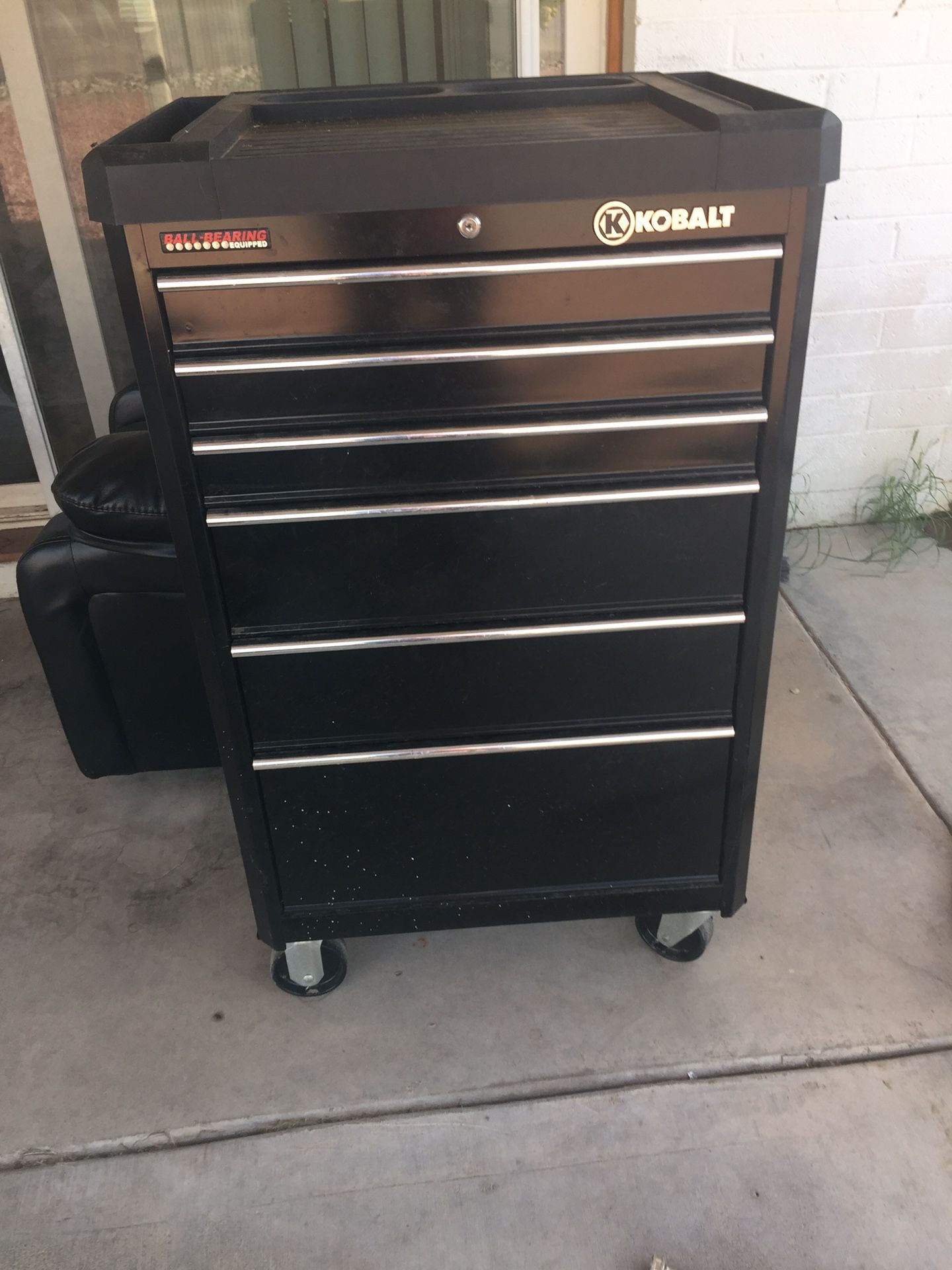 Kobalt 6 drawer tool chest - no key