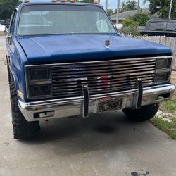 1982 Chevrolet Diesel Full Size Truck