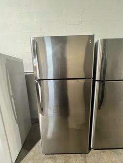 Refrigerador de 28 pulgadas