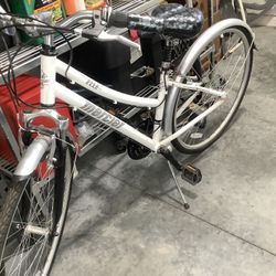 Woman’s 26 “ Bike