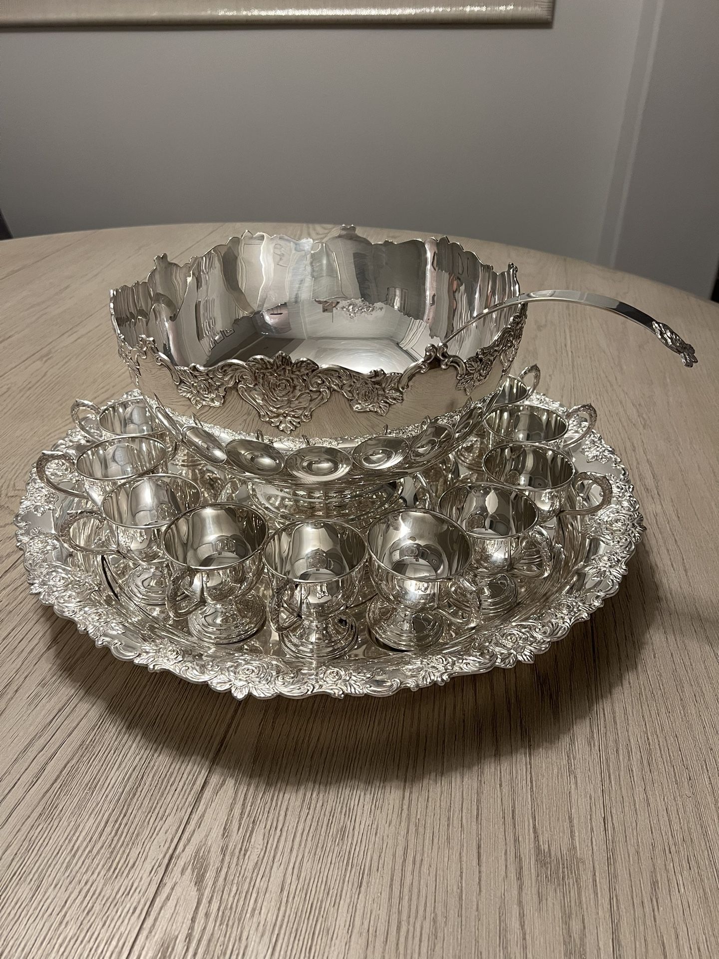 Beautiful 20th Century ~21 Pc  Punch Set, Silverplated