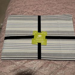 Nwt Ritz Set Of 4 Placemats 