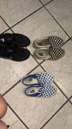 Boys shoes
