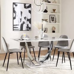 MODERN DINING TABLE for sale 🩶🩶🩶🩶