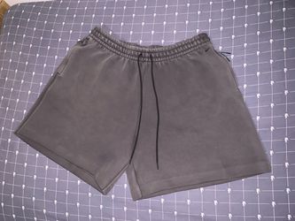 Nike Tech Fleece Heavyweight Loose Fit Shorts Black HJ0692-010 Size: XL