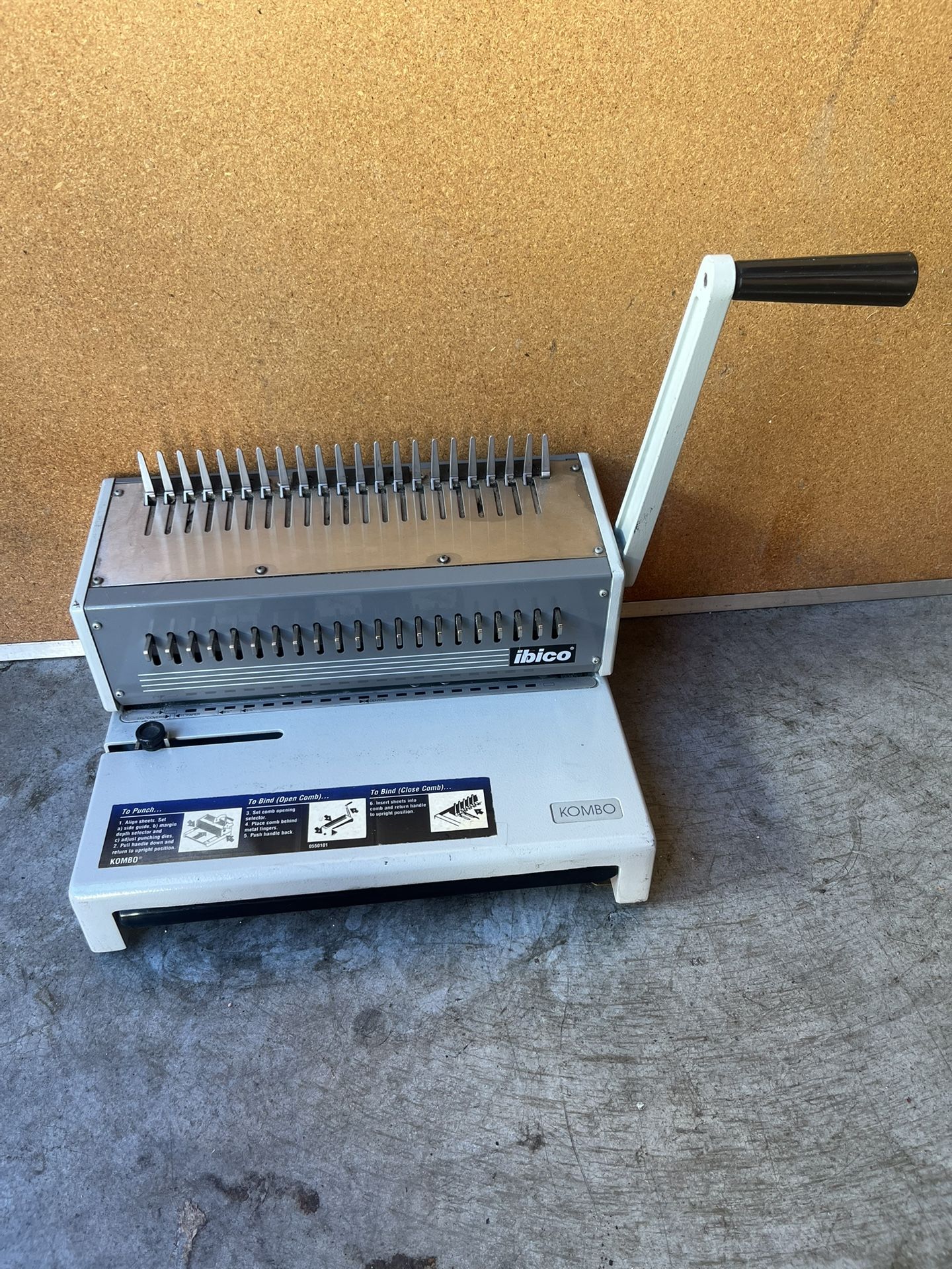 HEAVY DUTY IBIMATIC INDUSTRIAL IBICO COMB METAL BINDING MACHINE SYSTEM