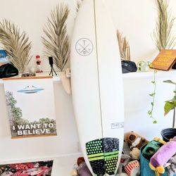 Surfboard 5'9 Thread Thruster Shortboard