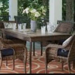 HAMPTON BAY 7-Piece OUTDOOR SET