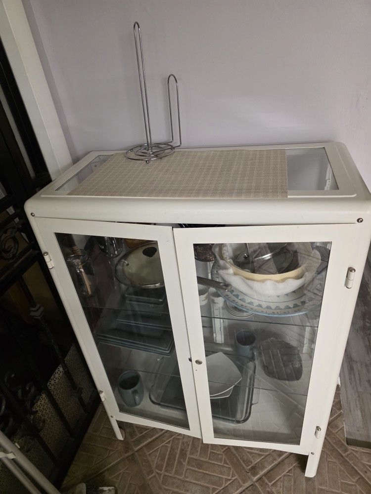 White Glass Display Cabinet – Good Condition