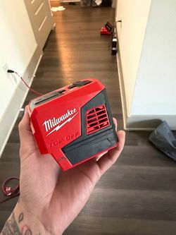 Milwaukee top off inverter