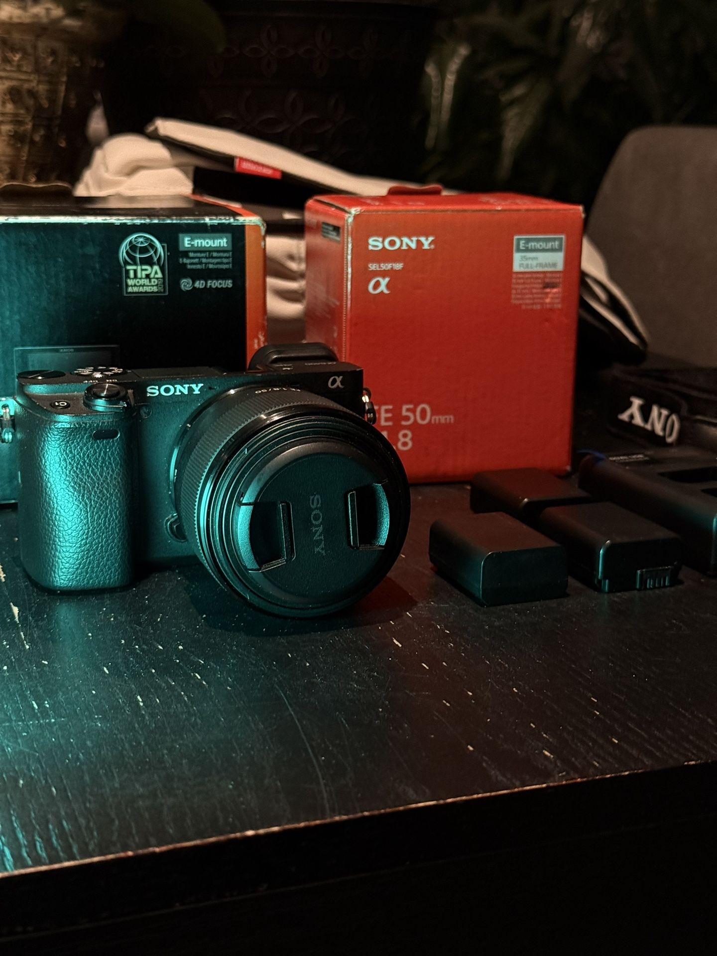 Sony A6400 Camera with 50mm F1.8