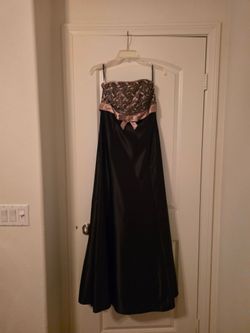 Jessica McClintock formal dress size 9