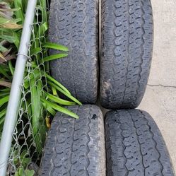 BFGOODRICH RUGGED TRAIL TA P275/65R 18S STILL HAVE TRED 