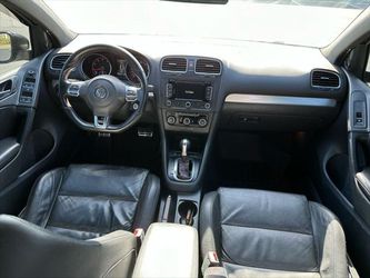 2012 Volkswagen GTI Thumbnail