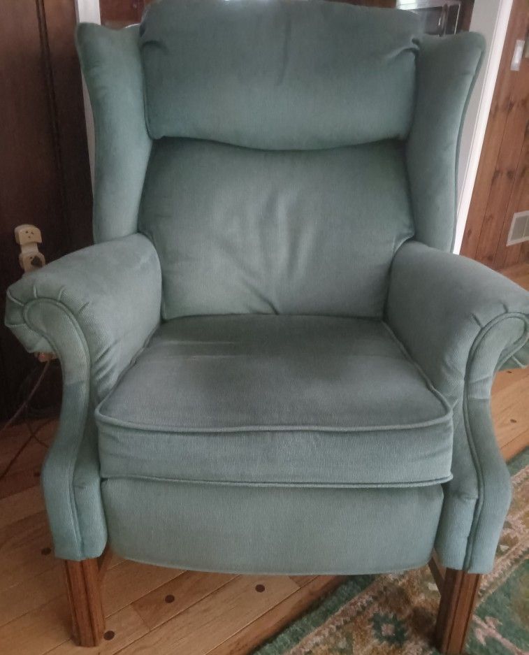 Felted Wingback Reclining Armchair