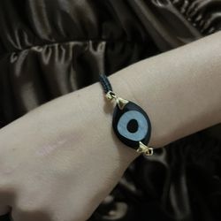 ojo Bracelet 5$