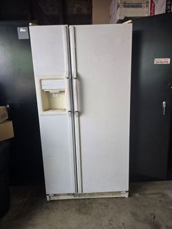 GE fridge