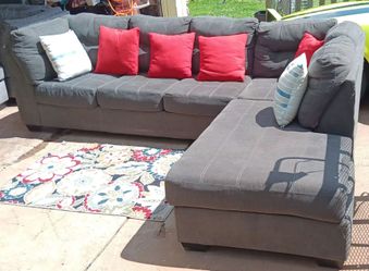 Nice Big Ashley Sectional Can Deliver