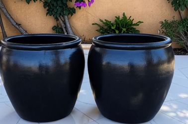 Clay pots