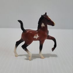 BREYER Stablemates 2015 Mystery Foals G2 Trotting Foal.