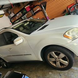 2009 Mercedes-Benz M-Class