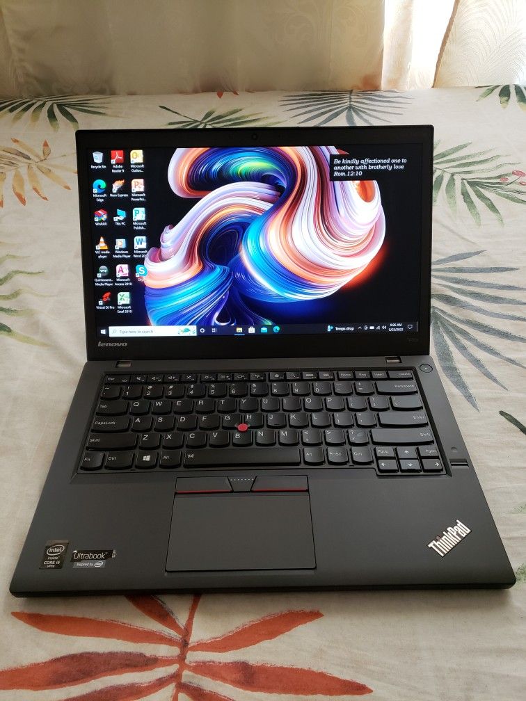 14"Inch Intel Core i5 Lenovo Laptop, 8GB RAM, 256GB SSD, Sim Card Slot And a WebCam. Very Fast. It's Very Simple, Lightweight, Nice And Clean.