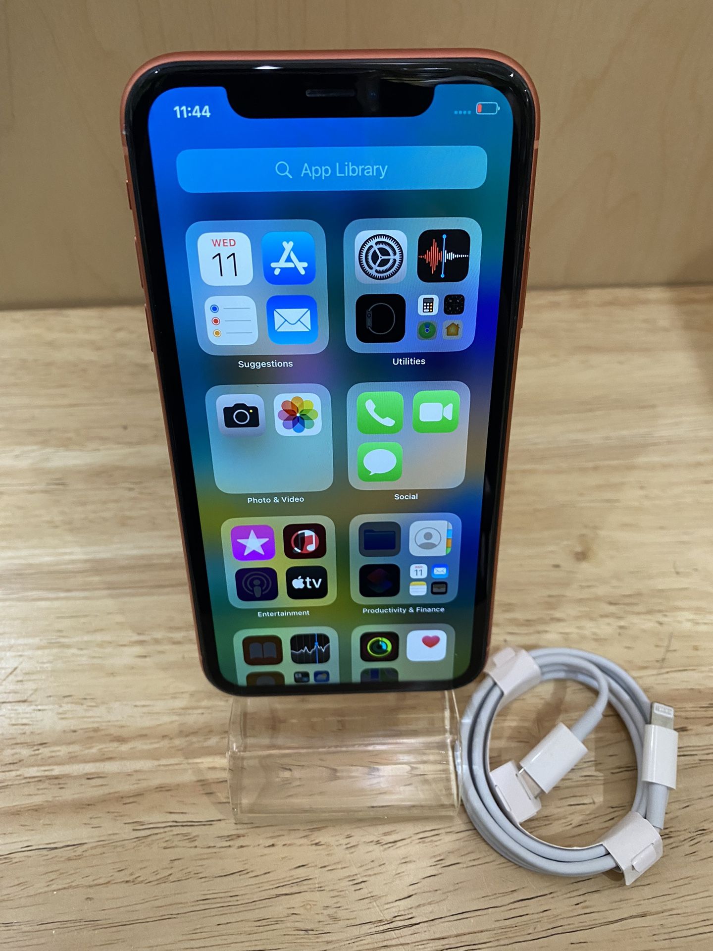 Apple iPhone XR Color Peach 128 Gb Unlocked For Any Carrier