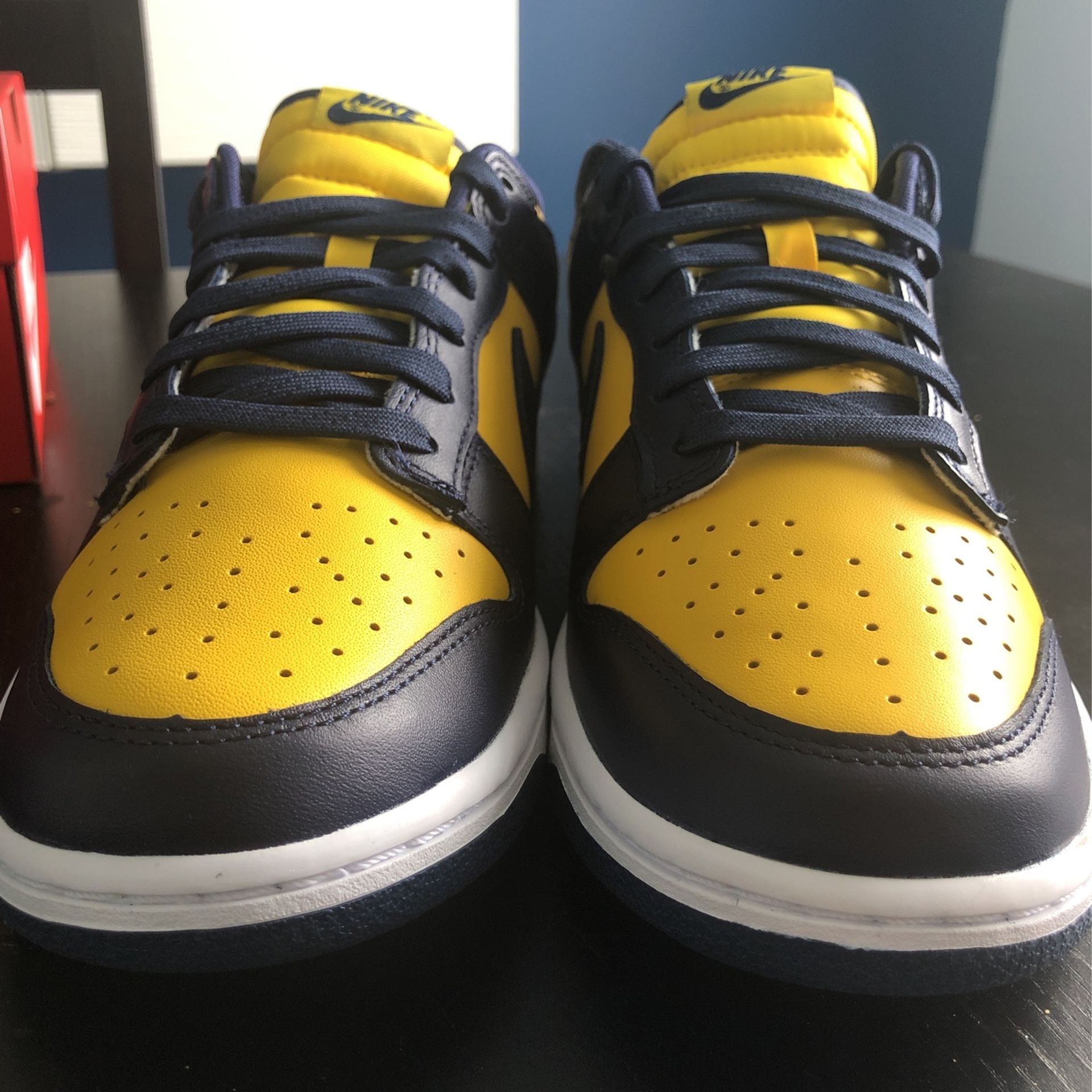 dunk low varsity maize price
