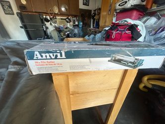 Anvil Tile Cutter