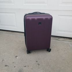 Suitcase - Carry On Size 