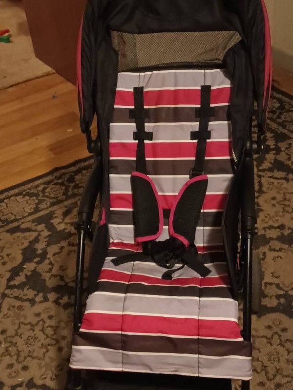 Kohlcraft Baby Stroller