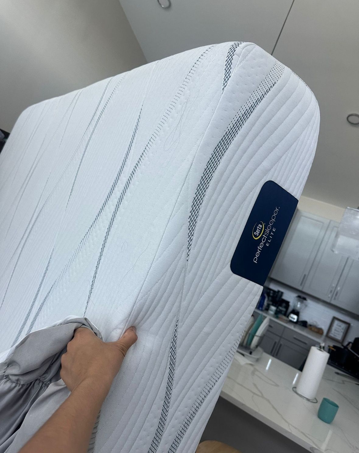 Serta King Mattress