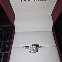 Size 6.5 Ladies White Gold Promise Ring