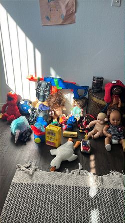 Large Mixed Kids Toy Lot