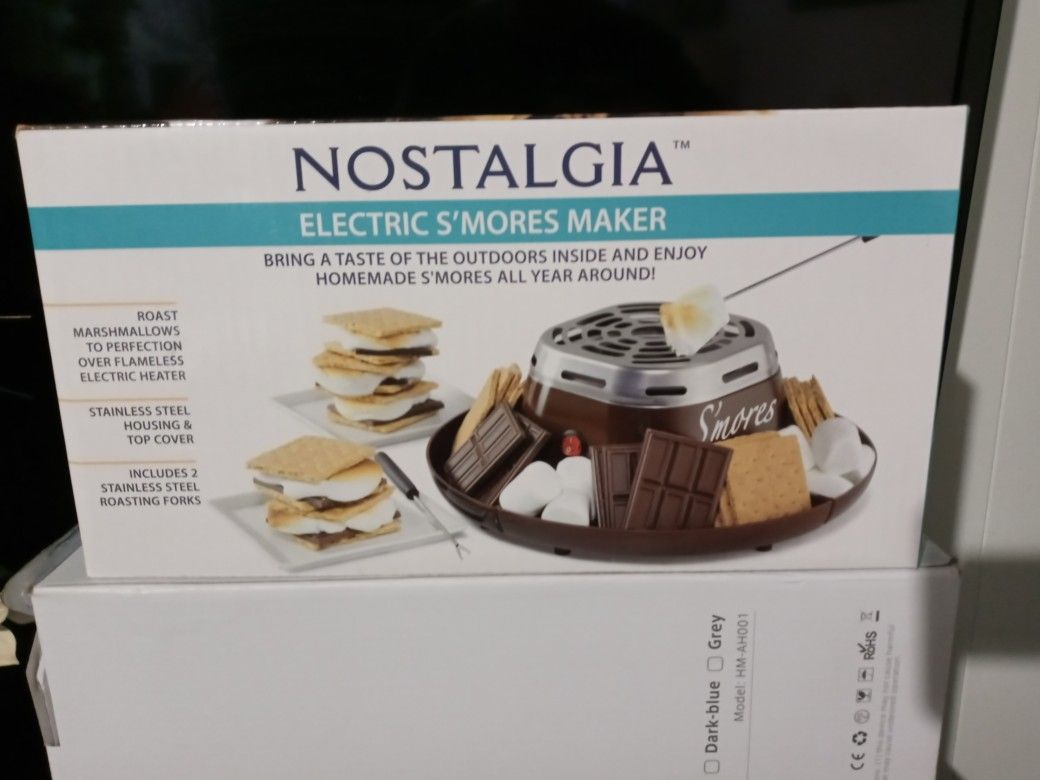 NOSTALGIA Electric S' Mores Maker