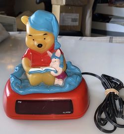 Vintage Winnie The Pooh  Alarm Clock
